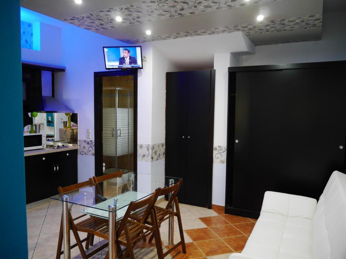 Blue Sky Villas 斯卡拉伯塔麦斯 外观 照片